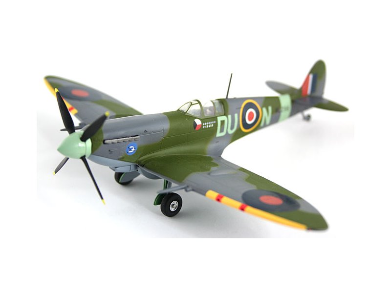 foto Witty - Spitfire MK.IX - Lt. Otto Smik, RAF No. 312
